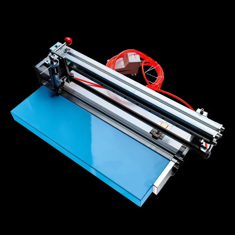 آلة الحز شبه الأوتوماتيكية من الورق المقوى على شكل حرف V آلة قطع قوالب الورق المقوى للصندوق