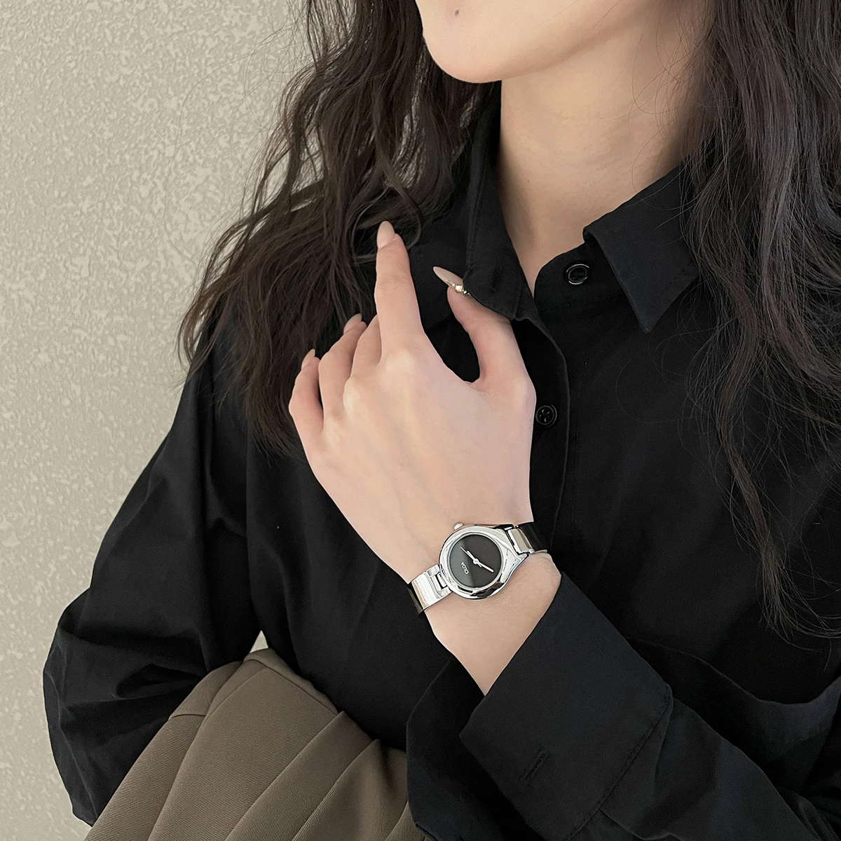 Bracelet watch for women, high value, small and exquisite, ladies' model, 2025 new style, light luxury, niche, high-end women's