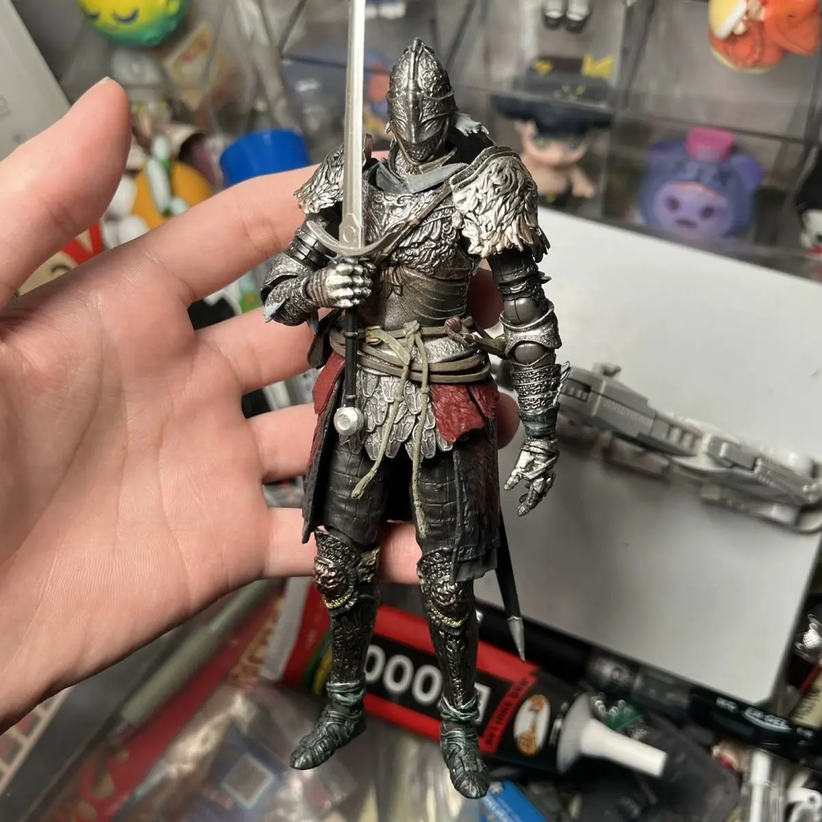 

Gothic Style Knight Rogue Action Figure Set, Poseable Dark Warrior Models for Collectors | Unique Gift for Adults