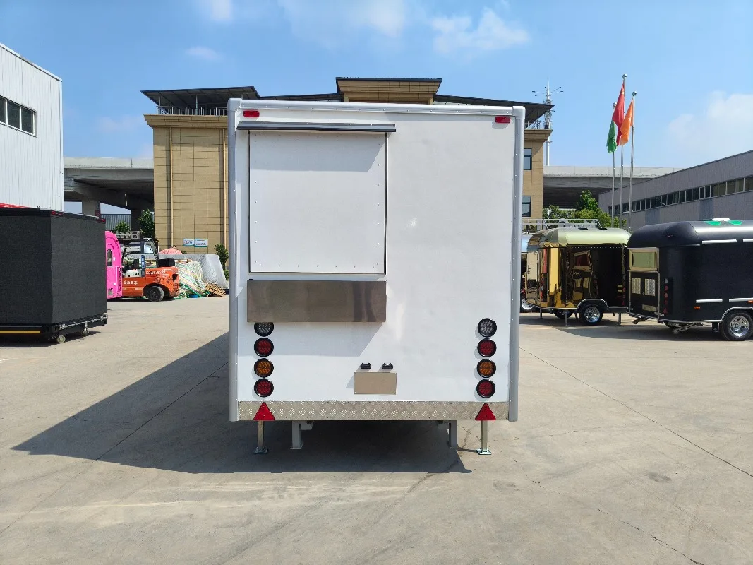 

Compact Festival Catering Van Food Trailer Truck With Pizza Oven Mobile Dining Car Cart