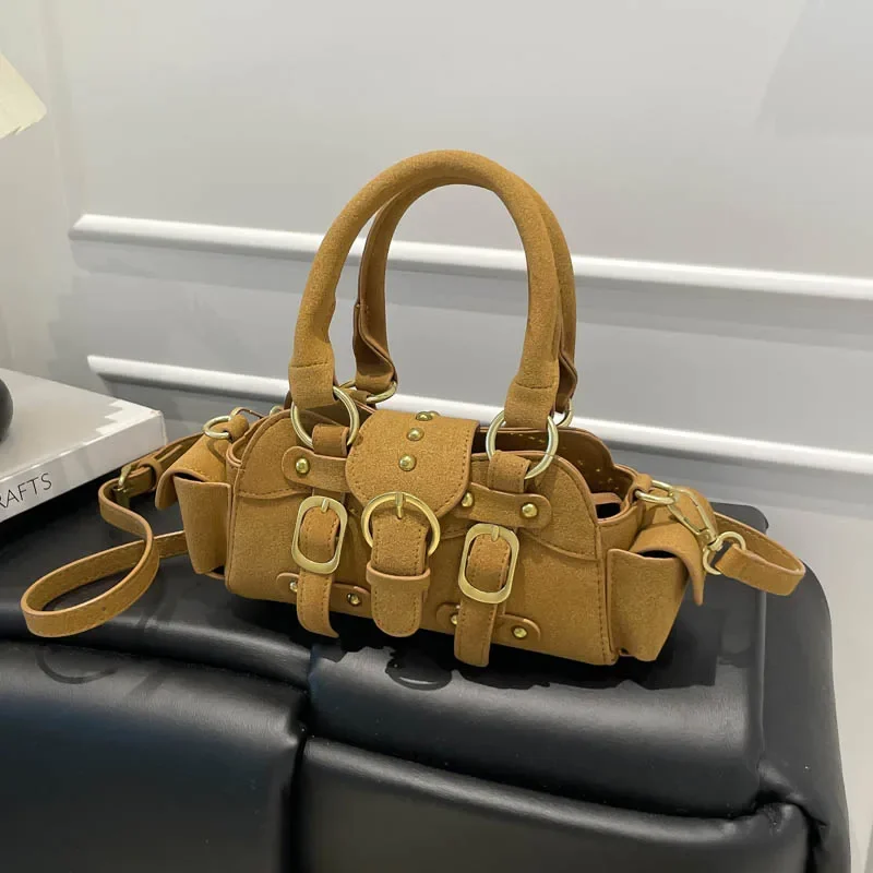 حقائب كتف وكروس مربعة الشكل من جلد الغزال الصناعي الصلبة لشتاء 2025 تصميم أنيق حقائب يد متعددة الاستخدامات ذات شعبية كلاسيكية للنساء