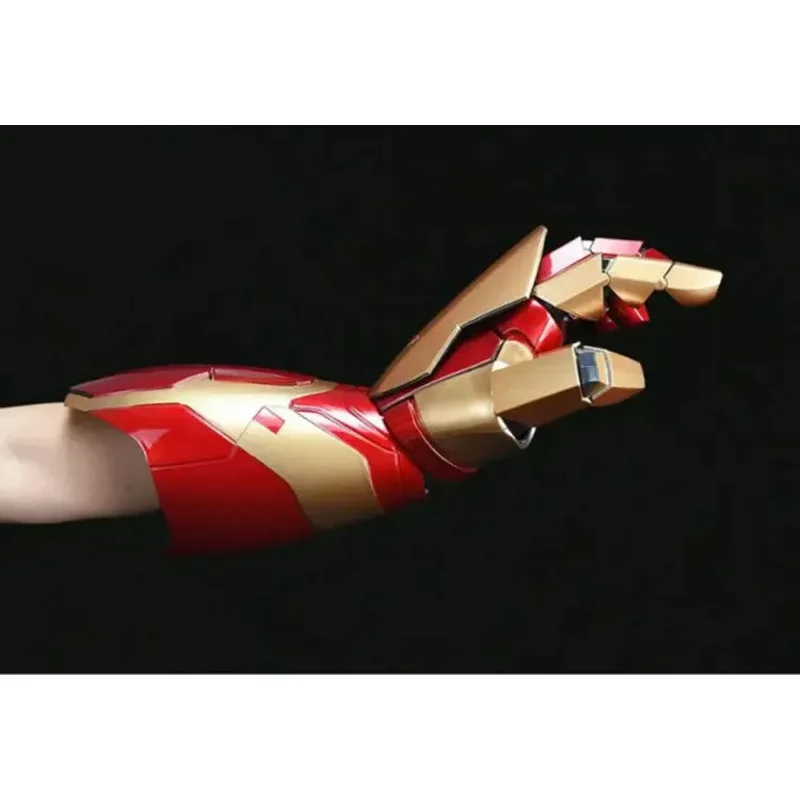 1/1 Iron man MK42 XLII Wearable Blaster Gauntlet Arm Hand Cattoys Mark42 LED Armor Hand cosplay Costume party Anime show props