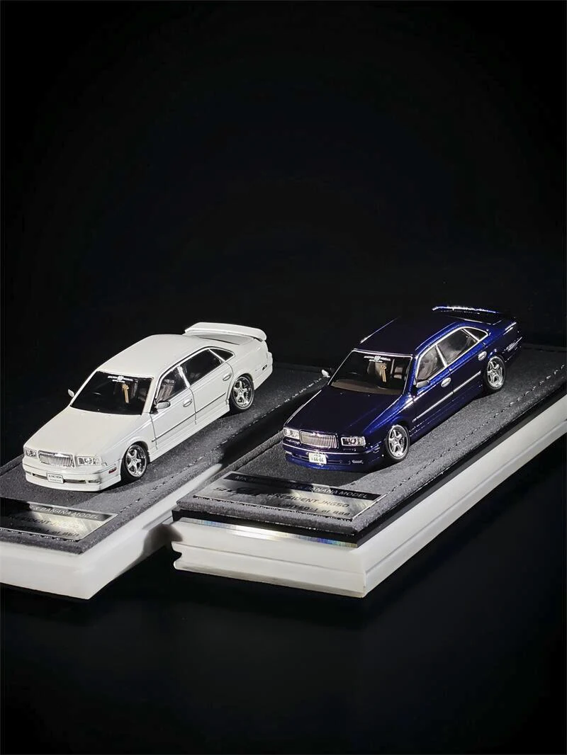 

Коллекционная модель автомобиля President JHG50 Limited888 в масштабе 1:64, литая под давлением
