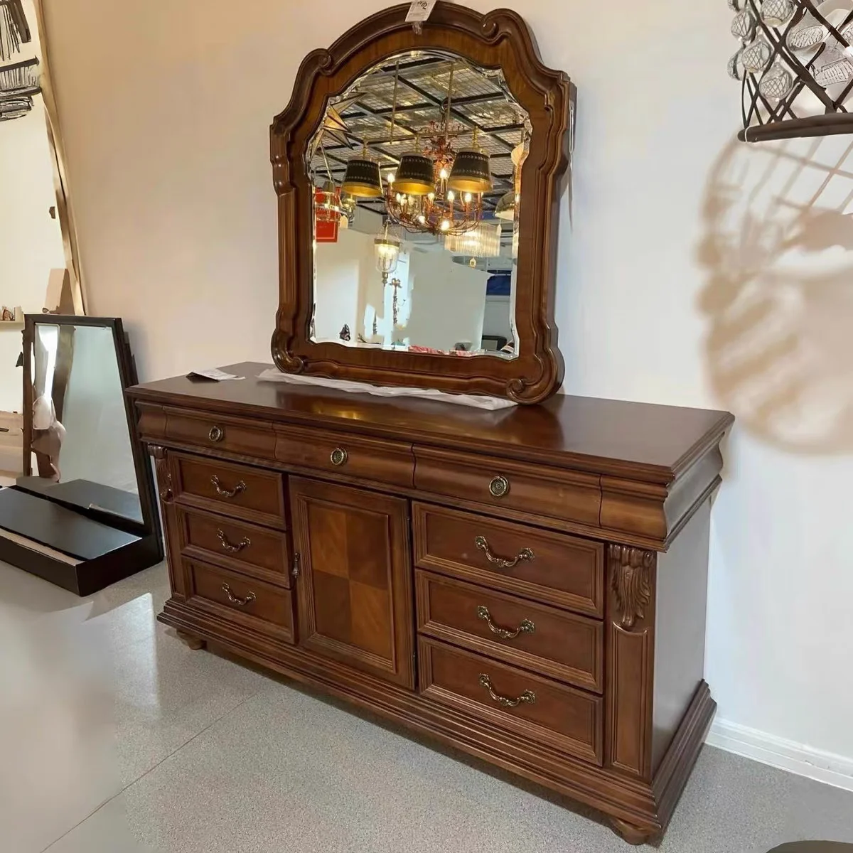 

American solid wood chest, dining side cabinet, new Victoria carved storage 9 chest cabinet, bedroom dresser, storage cabinet