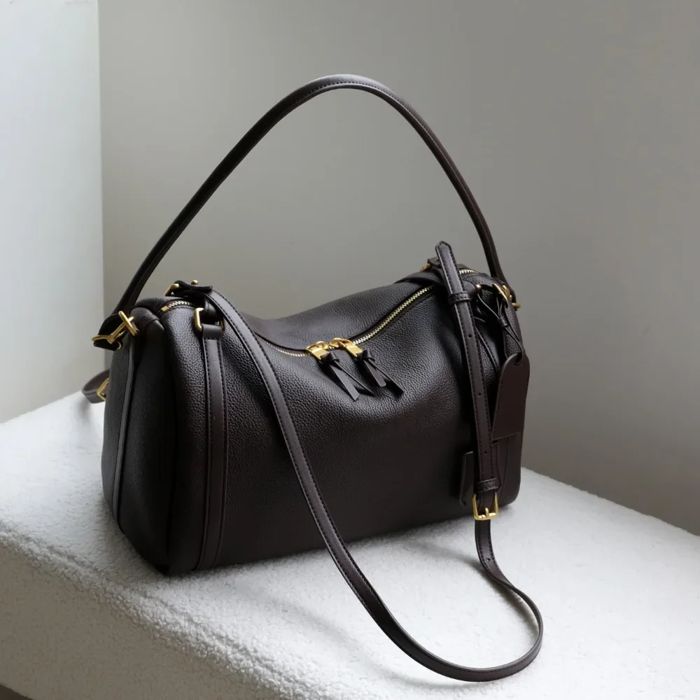 

Large-capacity Boston Pillowcase Versatile Commuter Texture Top-layer Cowhide Hand-to-shoulder Diagonal Leather Women Bag