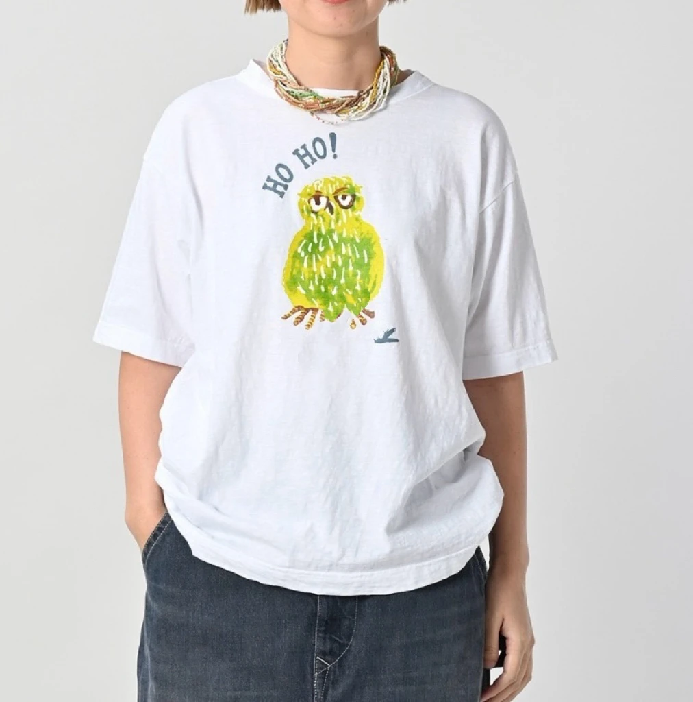 

Футболка в японском стиле с коротким рукавом, из чистого хлопка, с принтом совы и вышивкой букв, с задним карманом, коллекция Лето 26, впитывающая пот