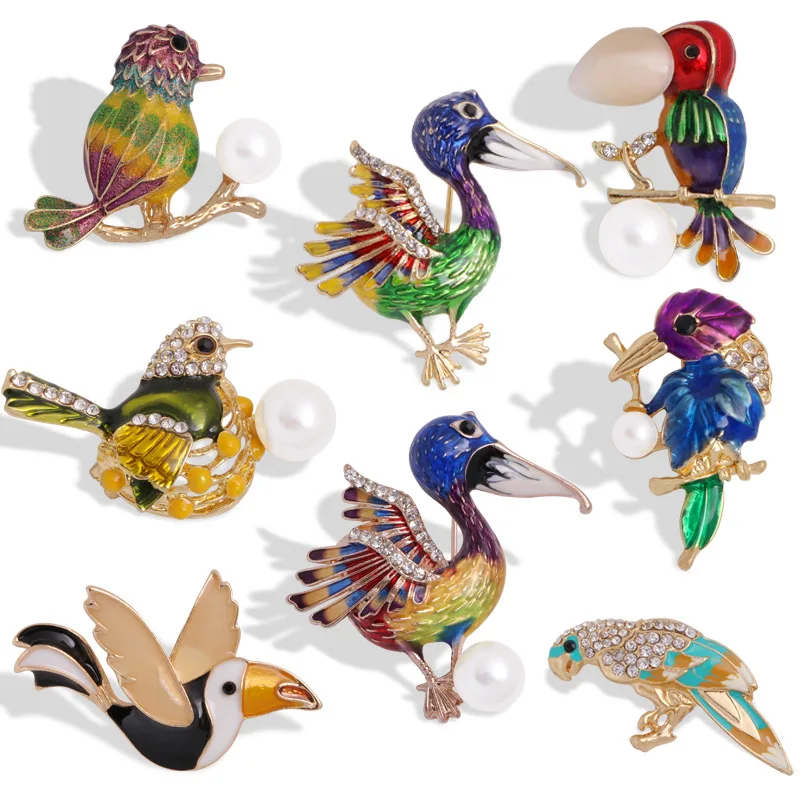 High-grade enamel parrot series brooch shiny crystal pearl animal bird brooch men and women clothing accessories jewelry gifts