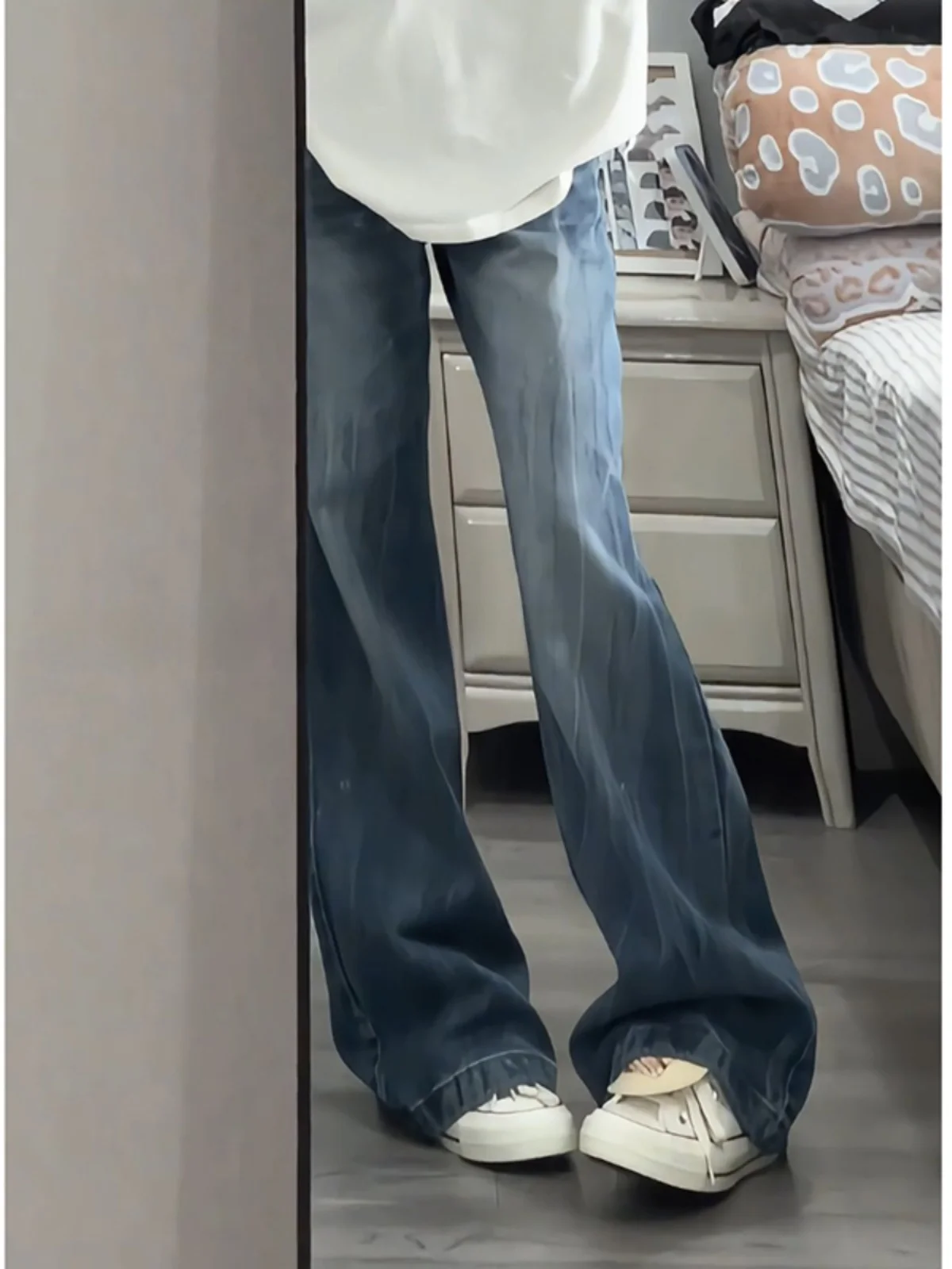 

Blue Men's Jeans with Lightning Pattern Flared American Style High Waist Summer Wear Resistant Long Pants Trendy Youth Fashion