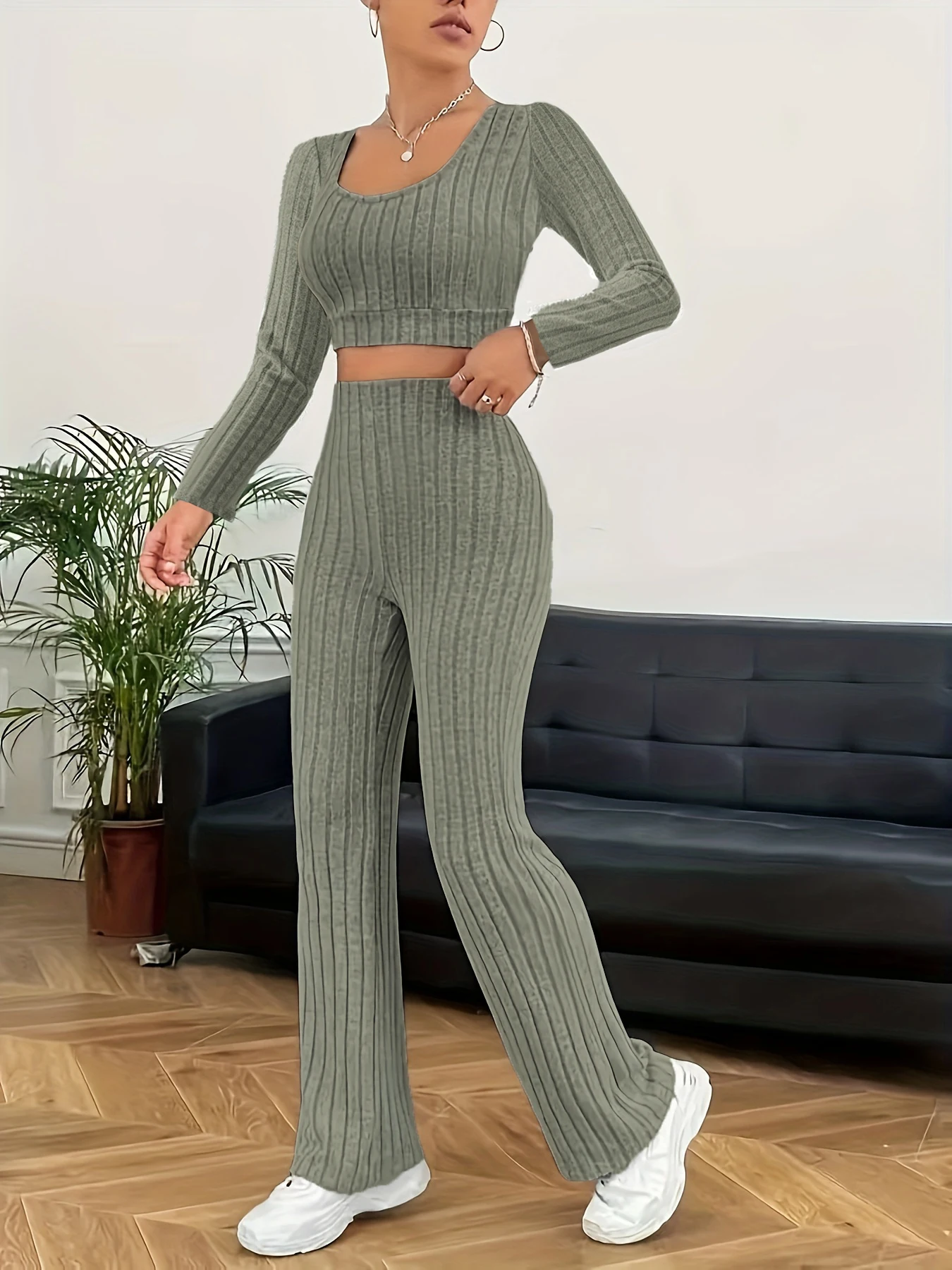 Women's Autumn and Winter Loungewear Set, Sporty Style, Slim Fit, Simple and Comfortable, Long-Sleeved, High-Waisted Pants, Flee 4