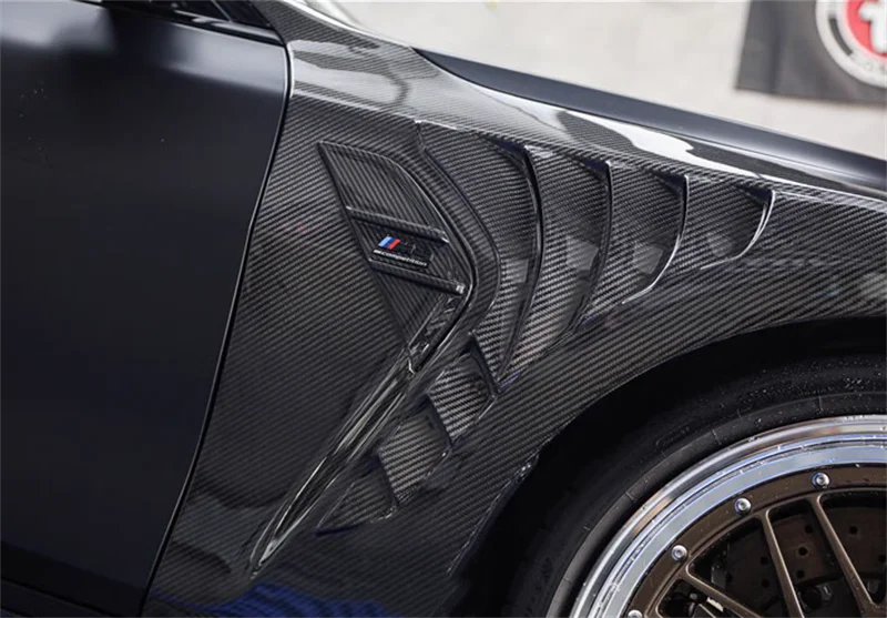 

OD style high-quality dry carbon fiber front fender for BMW G80 M3 G82 M4 body kit