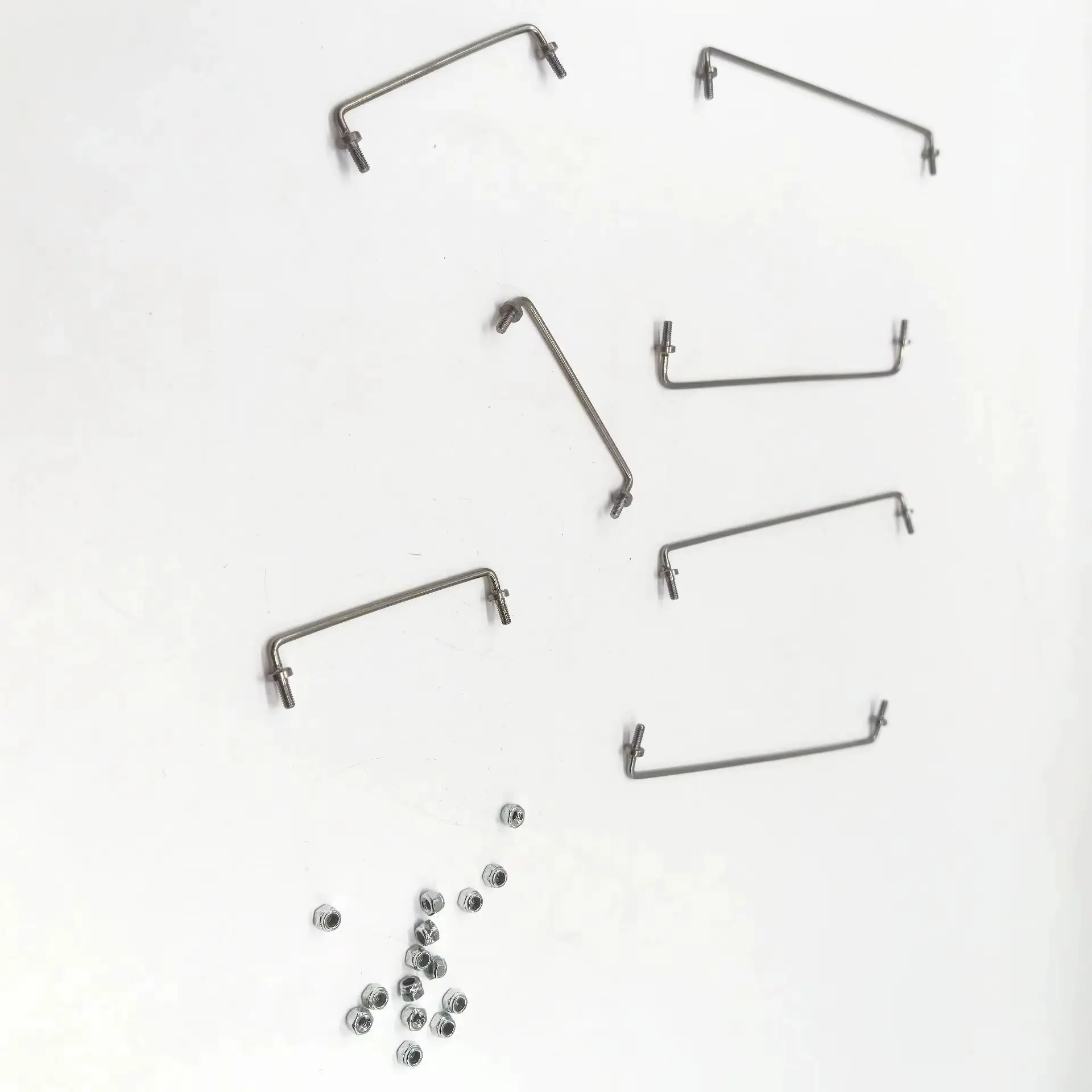 

1/14 RC Truck Globe Liner Protection Bar Cab Decoration Cabin Decoration GW-K011 For Tamiya American Tractor Truck Accessories