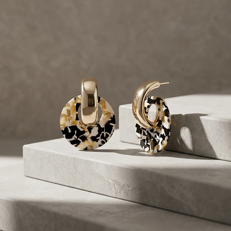 Fashion Gold Zebra Stripe Hoop Earrings Acrylic Resin Animal Print Dangle Zebra Earrings Acetate Statement Ladies Chic Jewelry