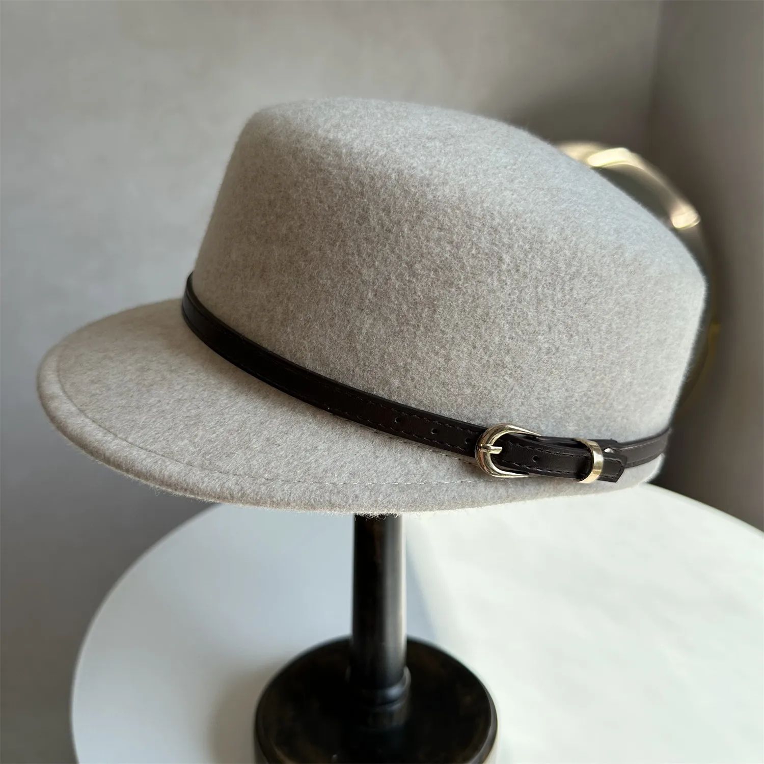 Women Vintage Equestrian Hat 100% Wool Felt Short Brim Cap Molded Design Elegant Autumn Winter Daily Headwear Fashion Outdoor