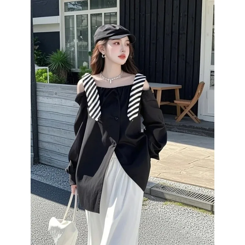 

Весенняя рубашка, супер красивая, уникальная, красивая, с ощущением дизайна, черная полосатая рубашка на одно плечо, женская