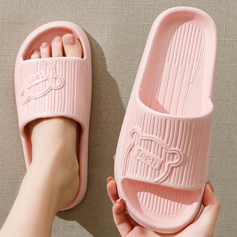 

Bear Slippers for Women Cute Cartoon Home Slippers Non Slip Bath Shower Sandals Indoor Outdoor Soft House Shoes