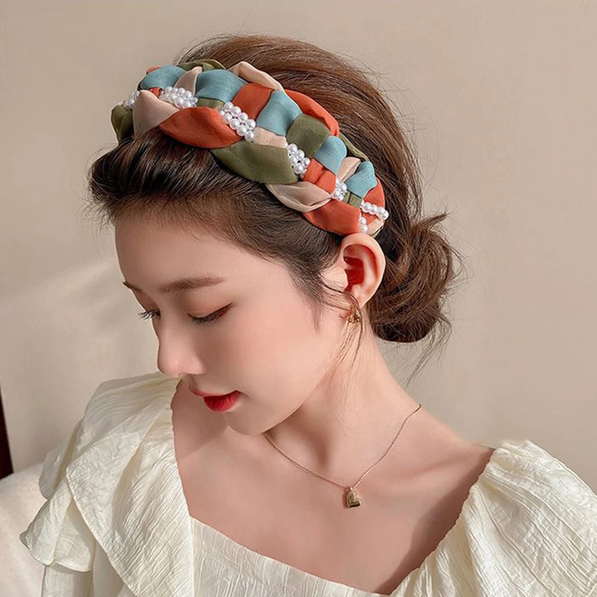 

Rainbow Woven Pearl Wide Edge Headband Fashionable Hair Accessories Trendy Women's Woven Headband Girls' Headband