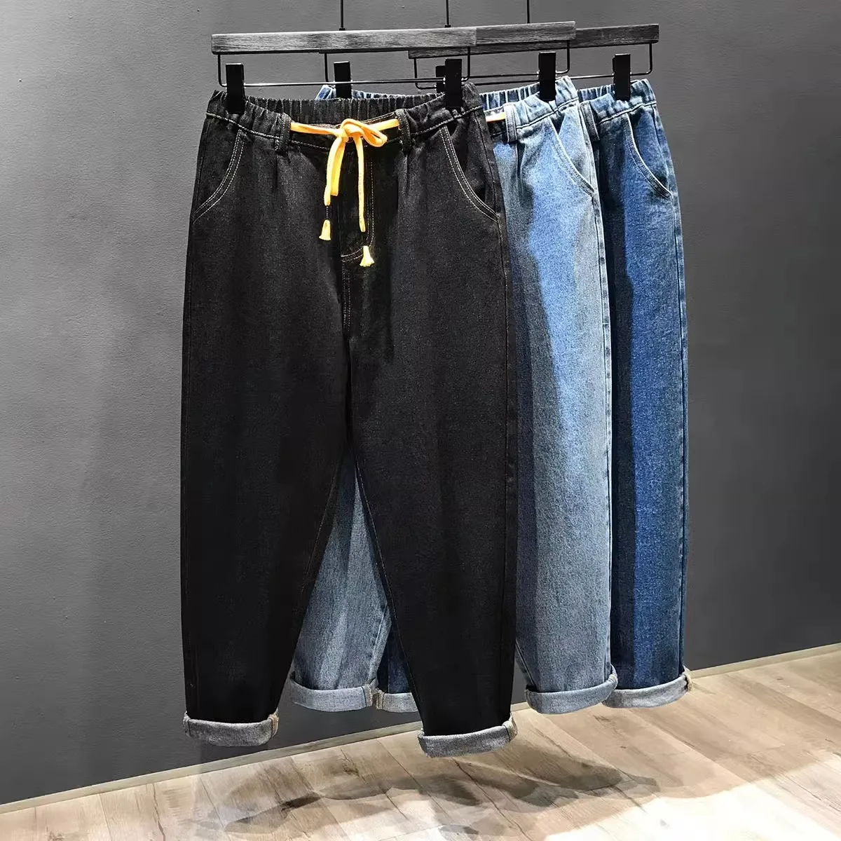 Men's Retro Drawstring Elastic Waist Nine-point Dad Jeans Loose Fit Versatile Harem Denim Pants