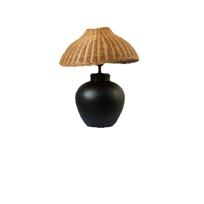 

Y Vintage rattan woven table lamp, homestay, solid wood carbide pottery jar, antique style decoration, bedroom lighting fixtures