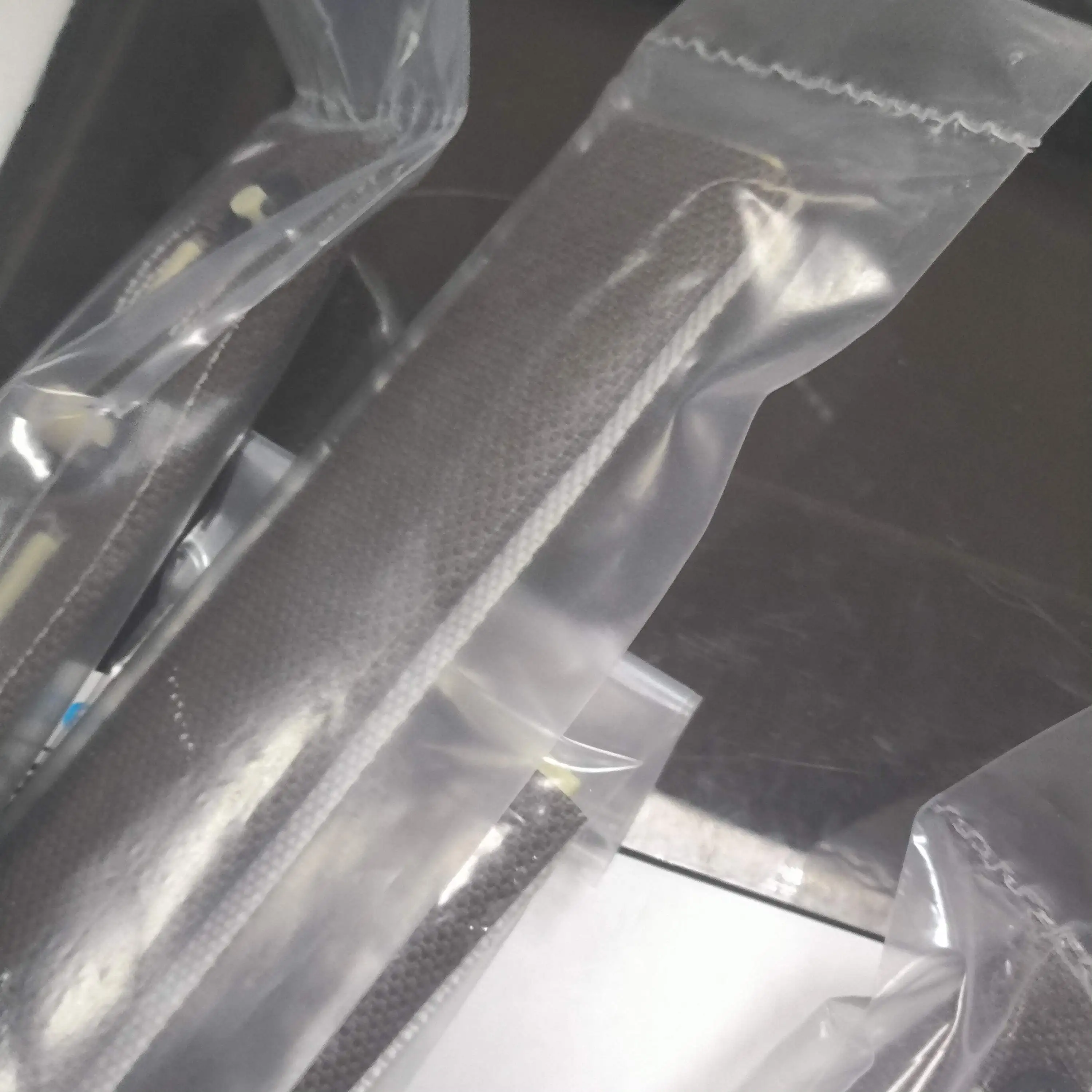 

302RV93050 FK-1150 Держатель масляной накладки для Kyocera P2040 P2235 P2335 M2040 M2135 M2235 M2540 M2635 M2640 M2735 M2835