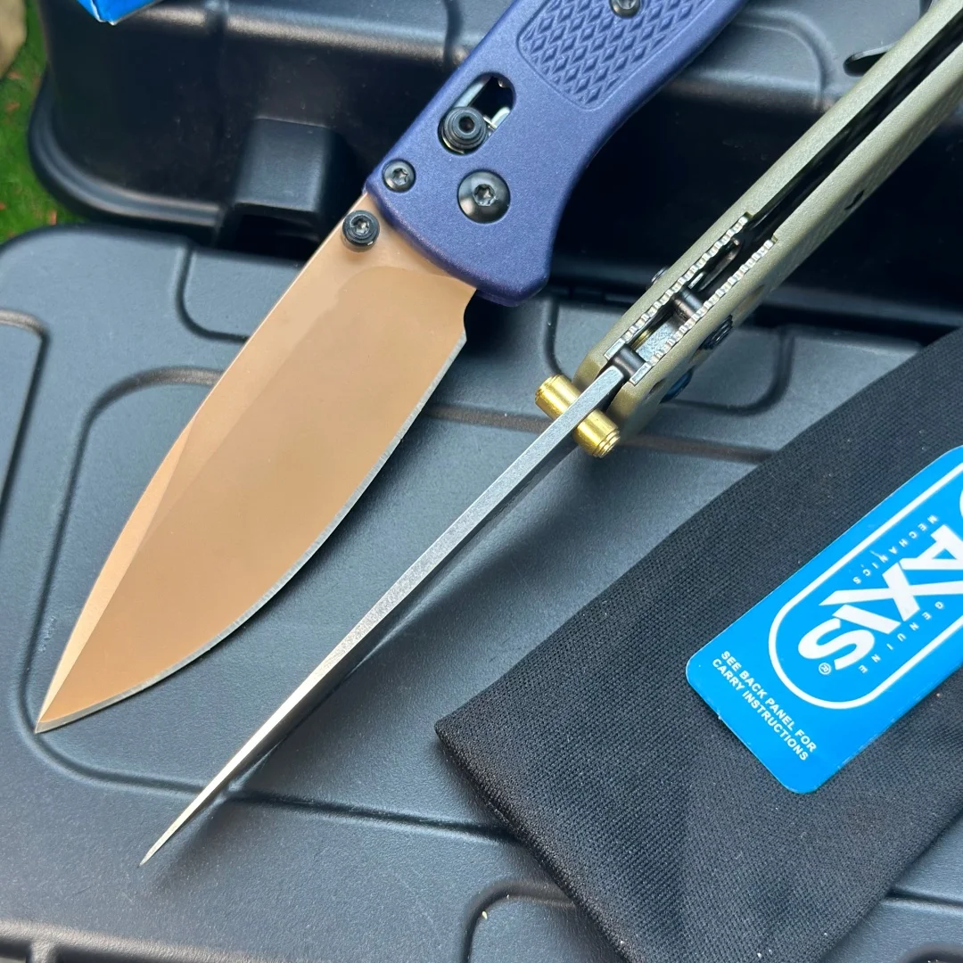 Bugout 535 CPM-S30V Green Grivory Handle Folding Knife with White Blade, great for collection or for knife enthusias