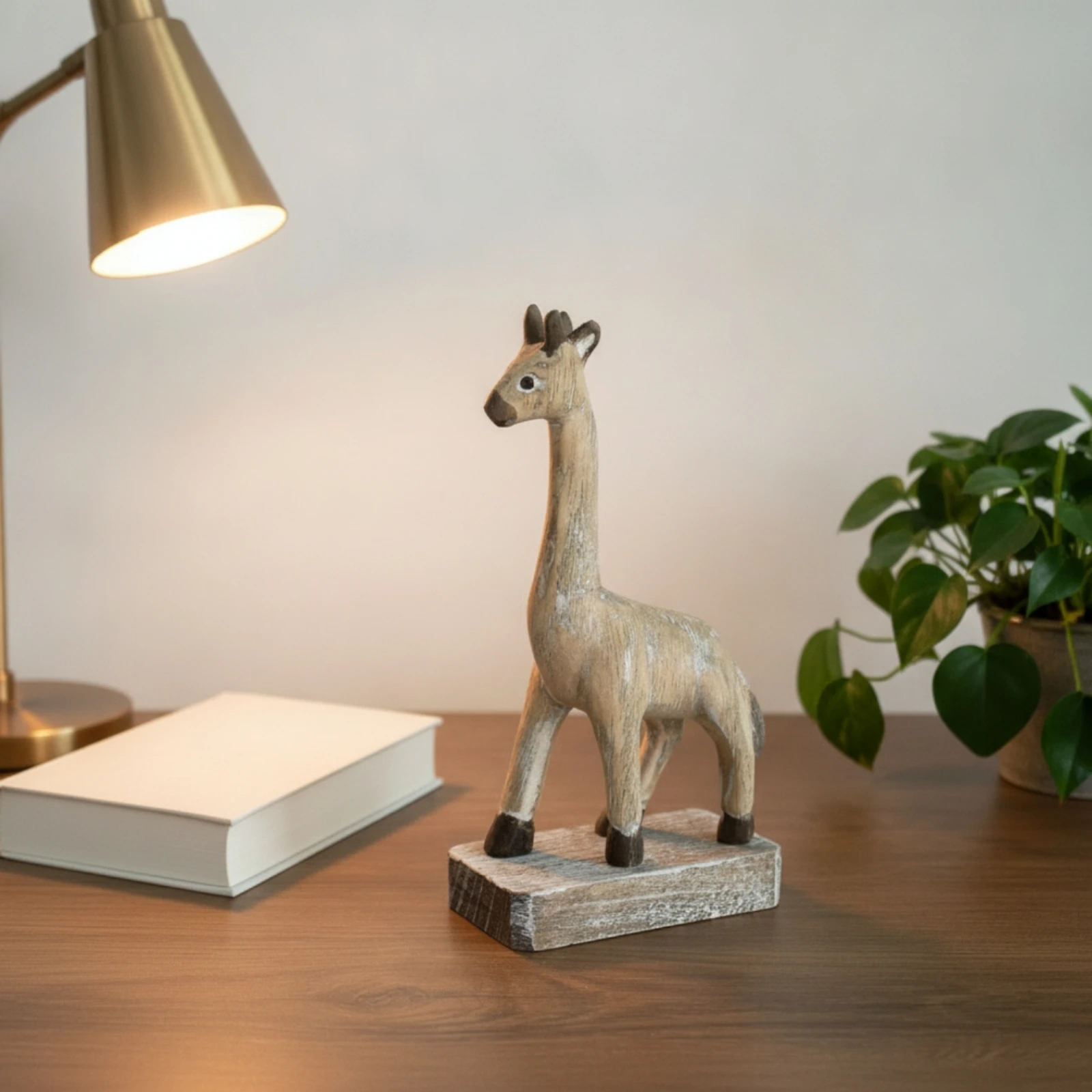 Giraffe Figurine Wooden Giraffe Statue Decor Rustic Decorative for Art Lovers, Bookshelf, Desk