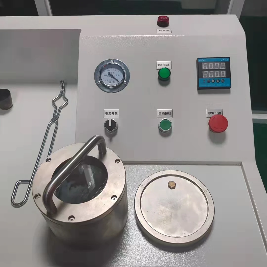 Aluminum liquid hydrogen detector for detecting hydrogen content in aluminum liquid. Aluminum alloy for measuring