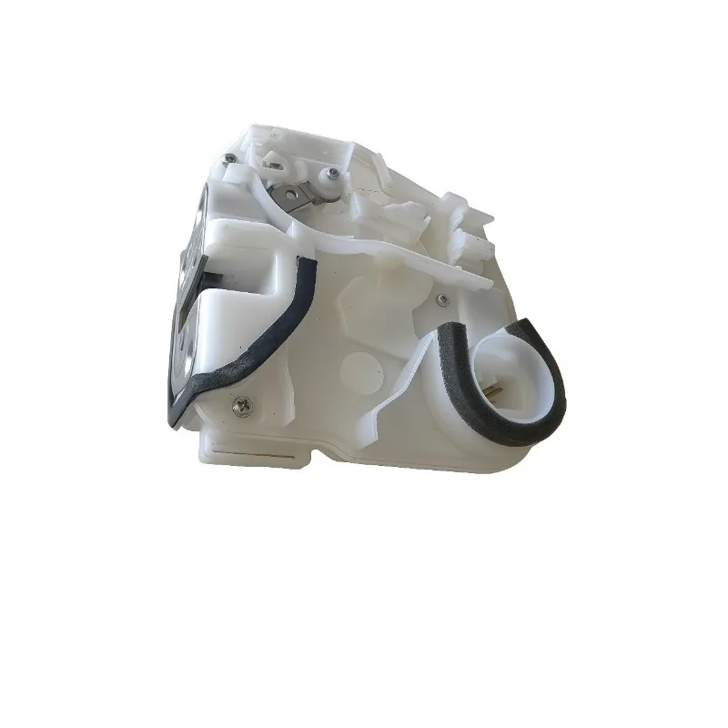 5715A728 5715A768 Suitable for Outlander Jinxuan right front lock machine, right front lock block 13-19 latch