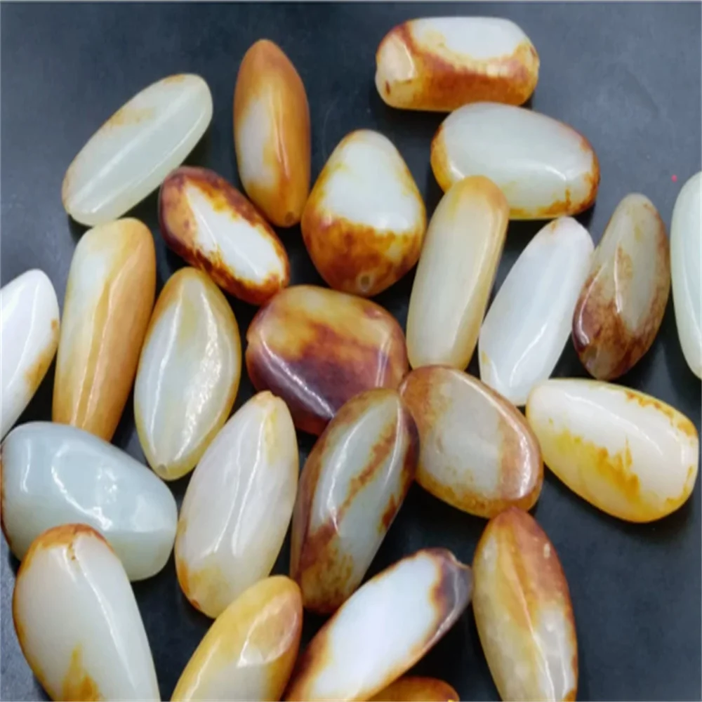 

Jujube Red Skin Hetian Jade Raw Stone Loose Beads Hetian Jade Beads