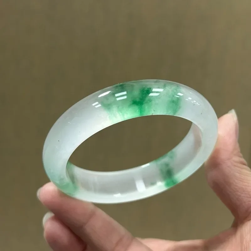 

Stylish Simple and Versatile Quartzite Bracelet, Women's Jewelry Bracelet Jade Bracelet