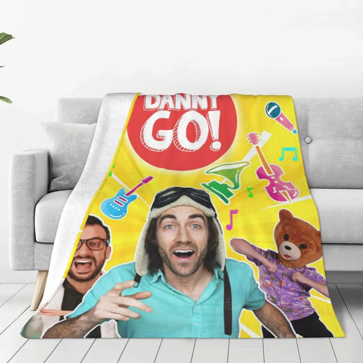Danny Go Cartoon Music Education Fleece Throw Blankets Dance Blanket for Sofa Couch Warm Bedspreads Quilt Breathable