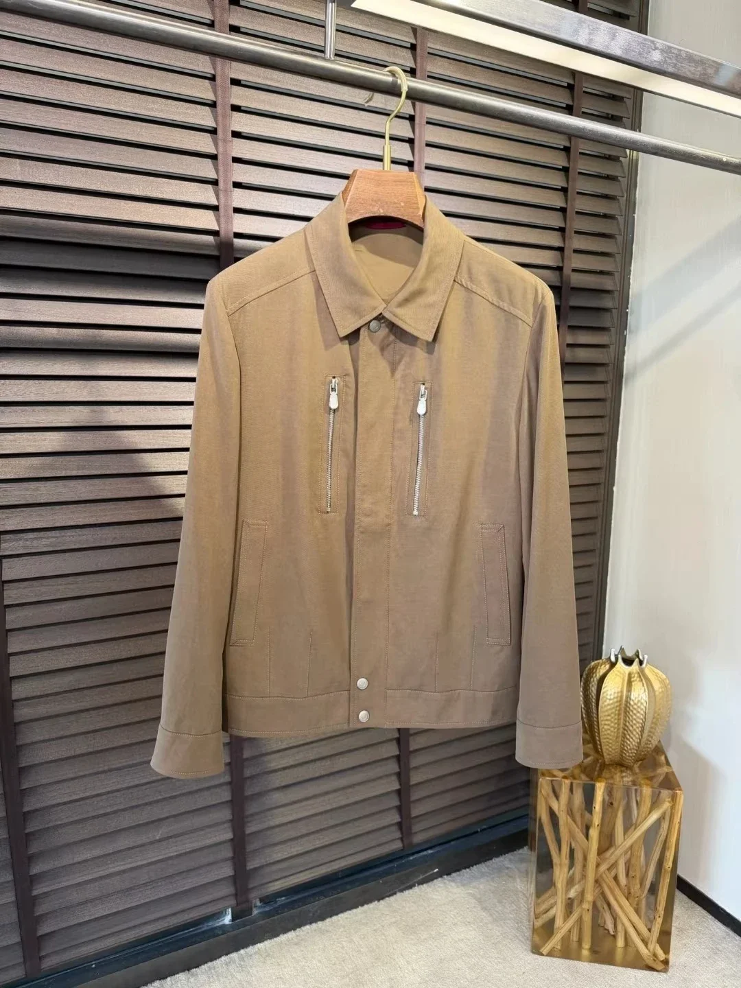 

Куртка-рубашка BC в итальянском стиле old money, коллекция 26ss, из льняной смеси, повседневная.