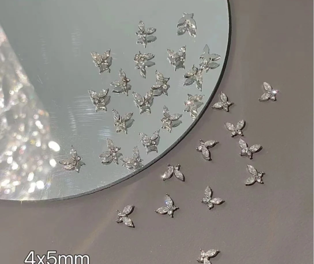 Mini Fingertip High Crystal Butterfly Nail Decorations Horse Eye Zircon Shiny Metallic Copper Alloy Temperament Nail Accessories