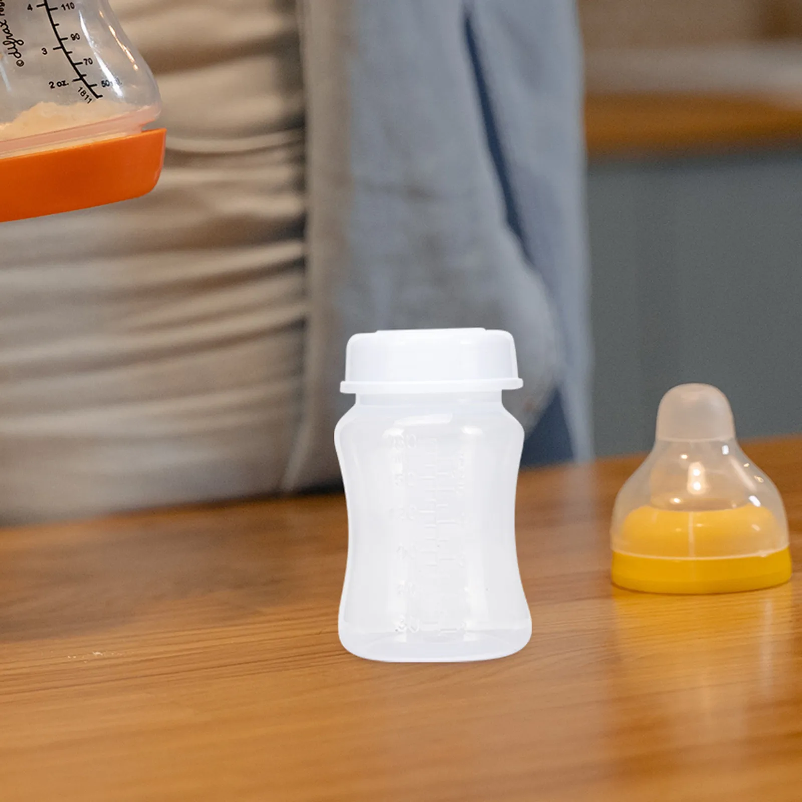 conjunto-de-4-frascos-para-armazenamento-de-leite-materno-com-boca-larga-a-prova-de-vazamentos-recipientes-plasticos-com-escala-precisa-para-amamentacao-viagem-e-uso-domestico