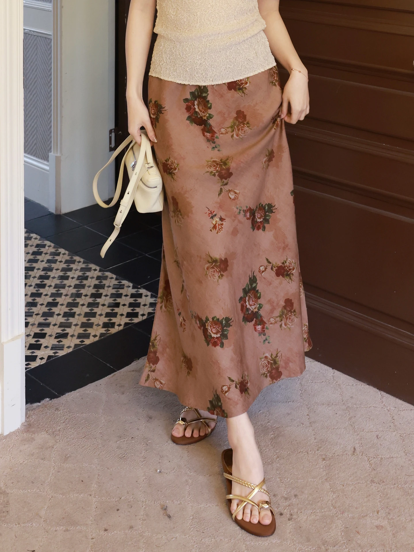 

Meiyuan Floral Print Half Skirt Women's High Waist Linen Artistic Fish Tail Skirt Slimming Fashionable Spring Season