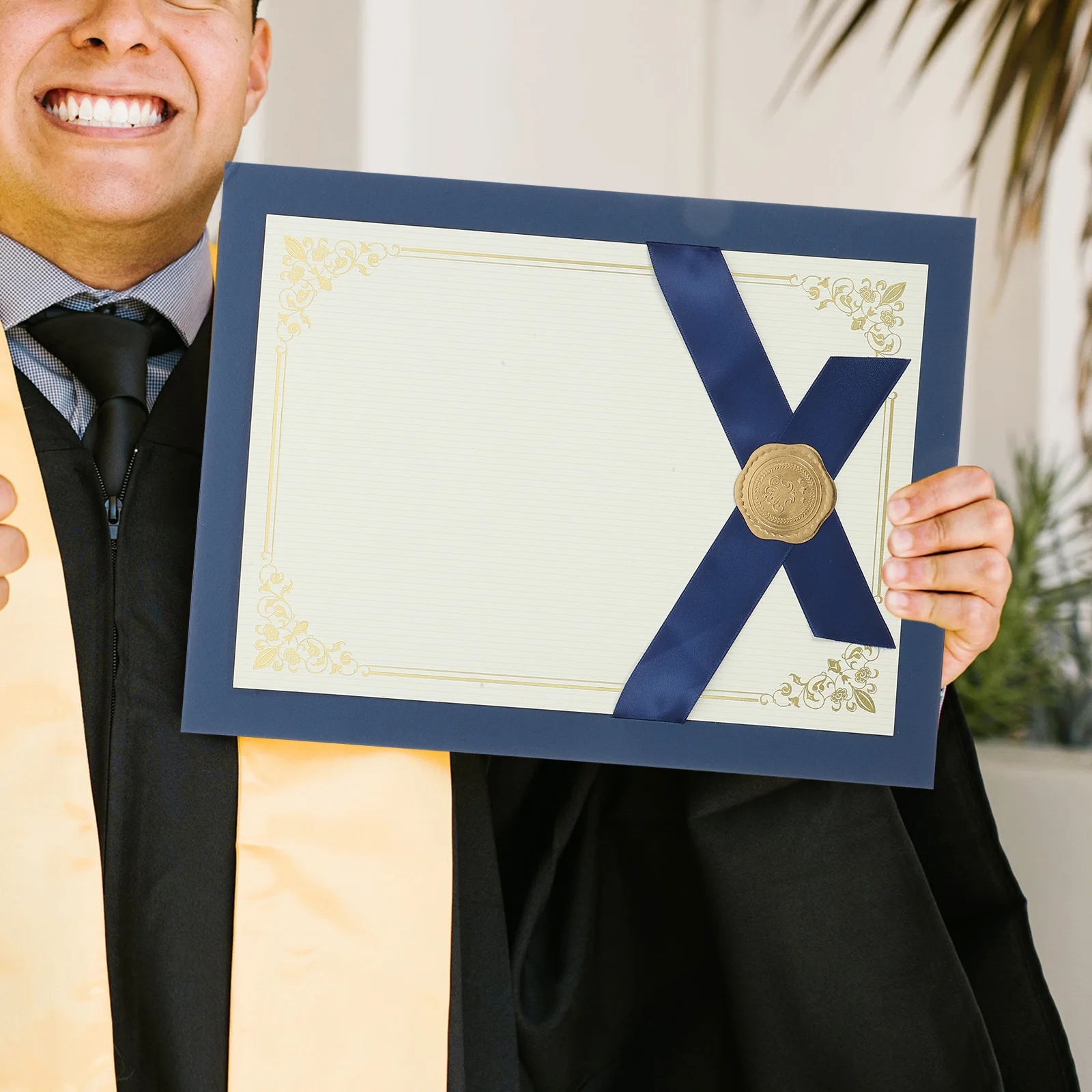 

Штамповочный узор, обложка для сертификата, держатель для бумажных документов, стильная рамка для дипломов ограждений, выпускной бумажный сертификат