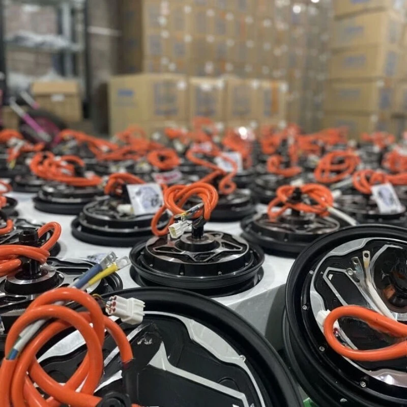 محرك موفر للطاقة 12 بوصة إصدار 2000 وات