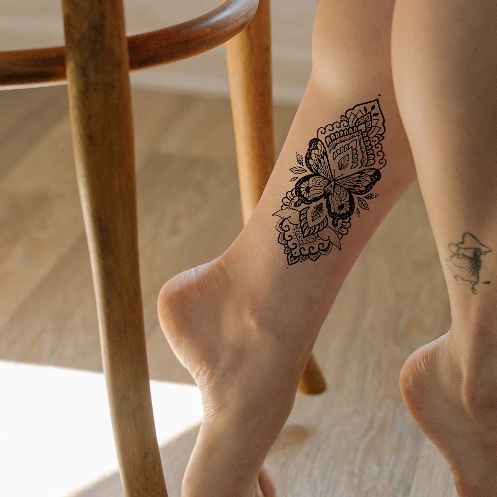 

8pcs Tattoo Stickers Art Sticker Sexy Body Art Decals Paper Fake Arm Adult One Time Use Body Painting