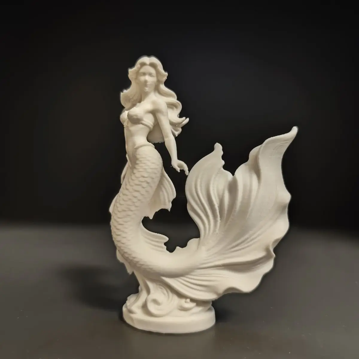 Cream Style Phantom Mermaid Figurine Creative Gift European Home Ornament for Living Room Bedroom TV Cabinet Fish Tank Decor