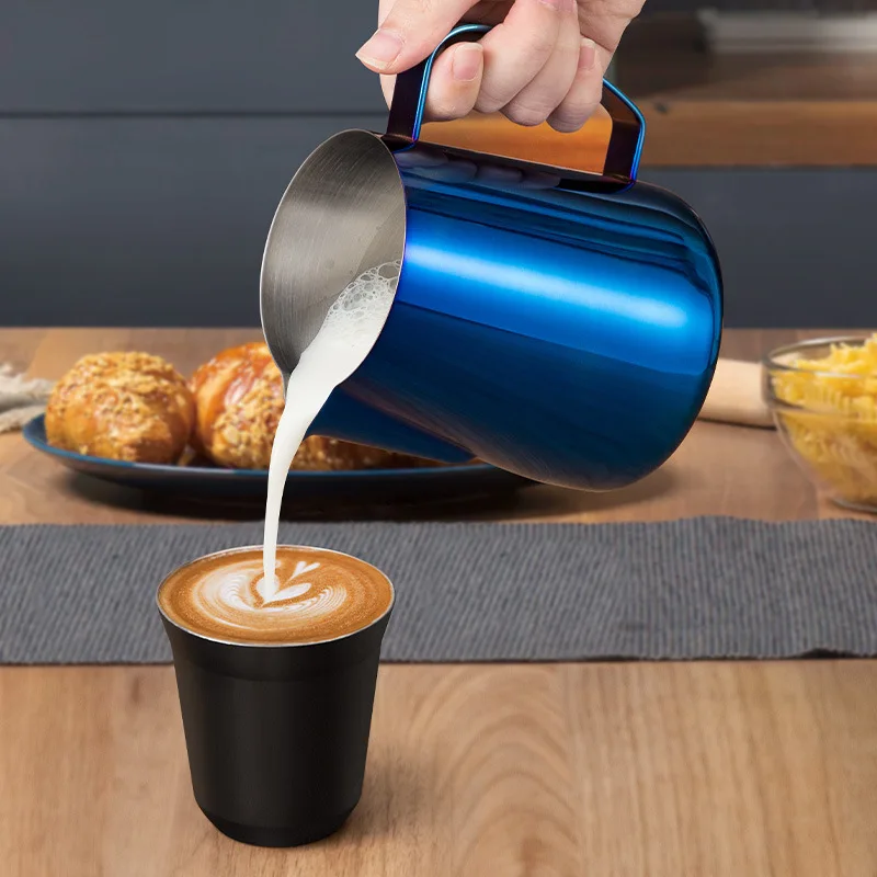 304 Stainless Steel Latte Art Pitcher Professional Minimalist Design Iridescent Milk Frothing Spout Coffee Cup 600ml