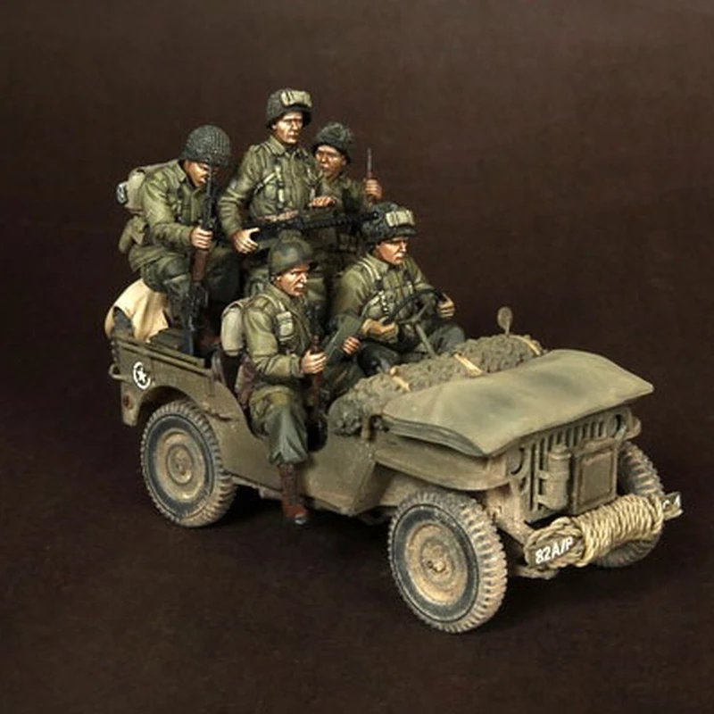 

1/35 Resin Model Figure 5 USA Soldiers （Without Car）Gk Micro Miniature 3d Printed White Model Toy Unassembled And Unpainted Kit