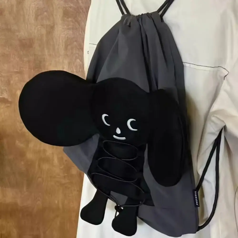 トレンディなカジュアル漫画バックパック巾着大容量人形スクールバッグ軽量愛らしい黒ダブルショルダーバッグデイリー