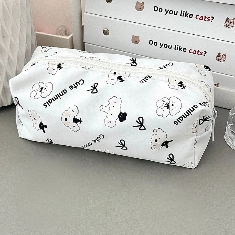 Cute Cartoon Line Bear Printed Pen Bag Portable Large Capacity Pencil Case Stationery Bag Multi-function Storage Bag  ﻿