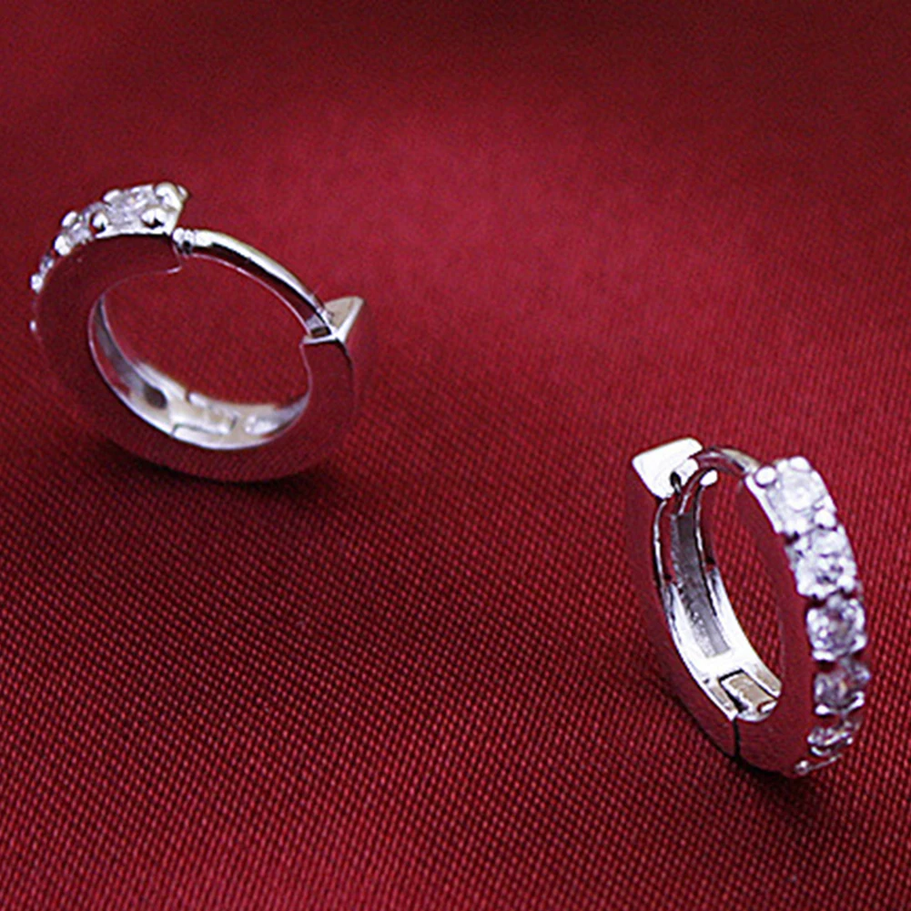 Fashion Hoop Earring for Women Petit-Diamond Hoop Earring Round Huggie Stud Delicate Ear Jewelry Accessories Jewelry Accessories