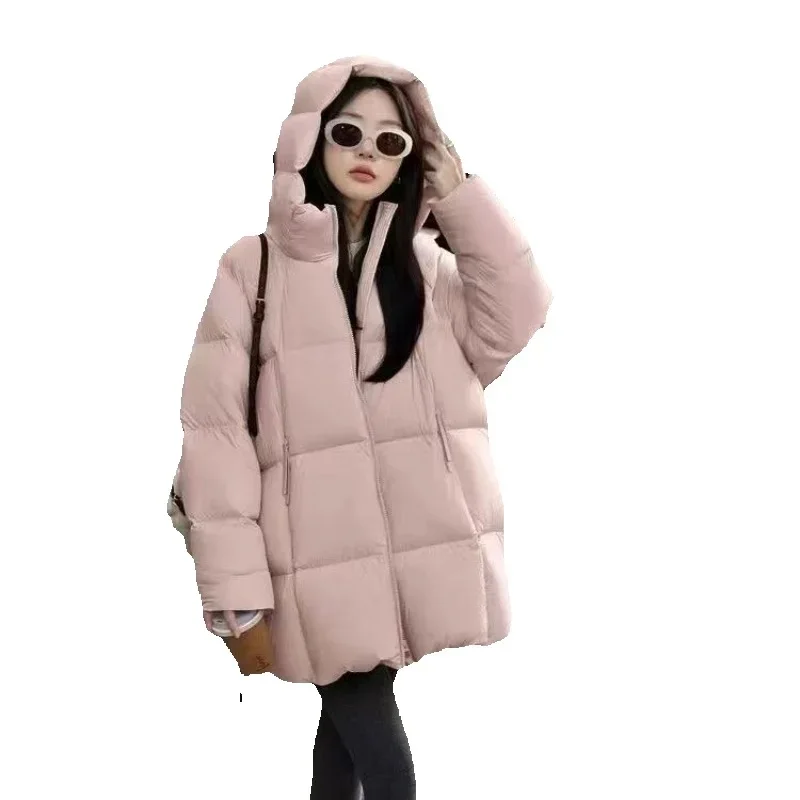 Autunno Inverno Giacca di cotone medio-lunga Donna 2025 Cappotto di cotone con cappuccio casual allentato di nuova moda Addensare tuta sportiva rosa femminile