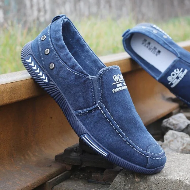 Mężczyźni Casual Flats Shoes Denim Canvas Slip on Mens Casual Shoes Plimsolls Breathable Male Footwear Spring Autumn Sneakers Flat