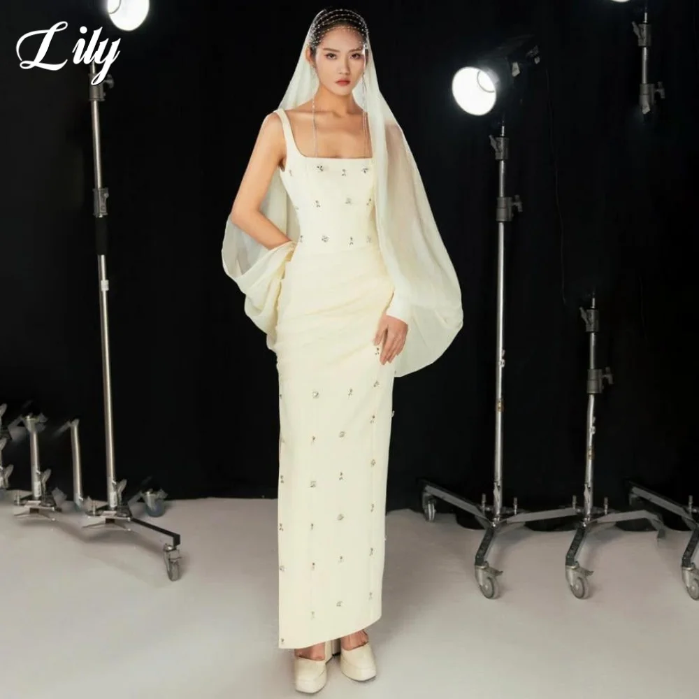 

Lily Simple White Party Dresses Sleeveless Trumpet Night Dress Square Collar and Pleats Celebrity Dresses for Woman Customized