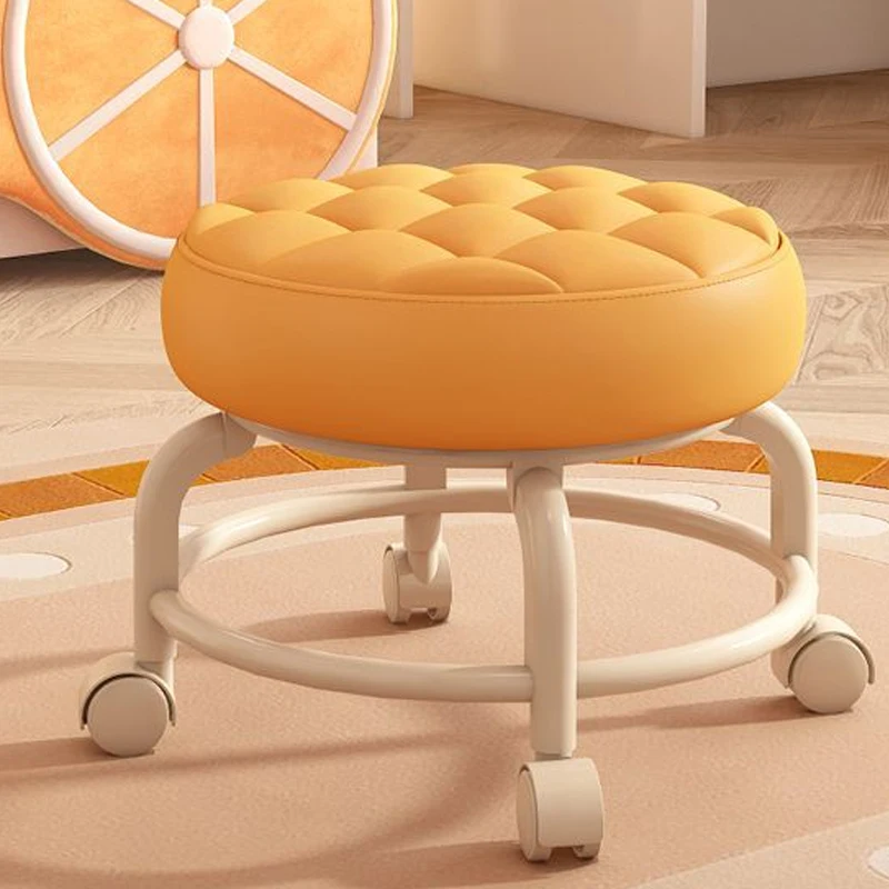 

Pulley, Low Stool, Universal Wheel, Small Stool, Seat with Wheels, CHILDREN'S Multi-functional Shoe Changing Stool, round Stool