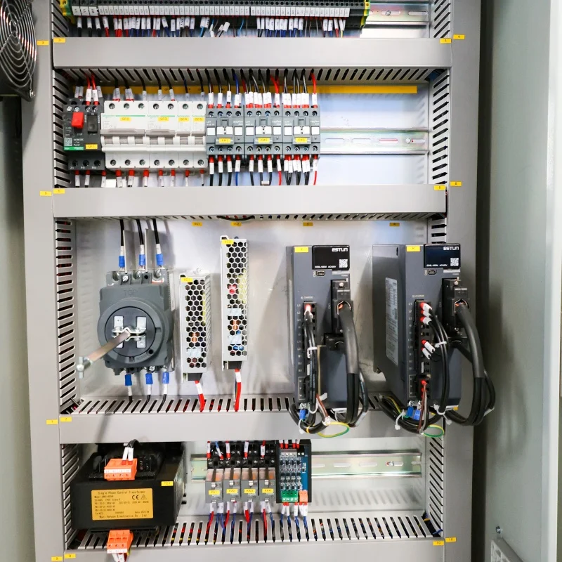 Máquina dobradeira hidráulica controlada CNC de 6 + 1 eixos HARSLE DA58T dobra de chapa de aço da China