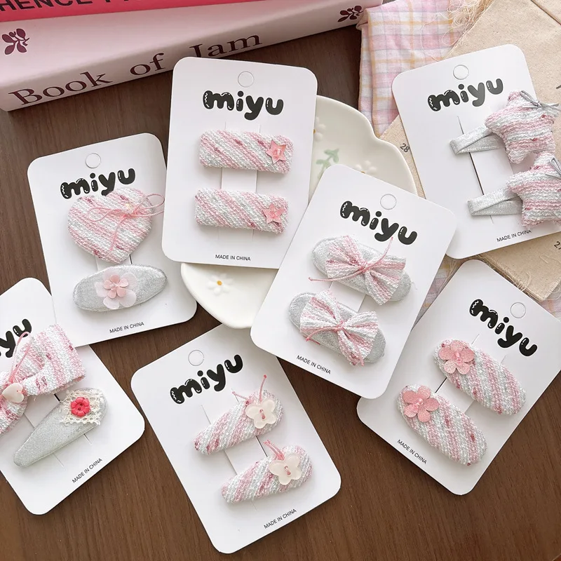 

Sweet Pink Plaid Stripe Bow Hair Clips for Kids Girls Versatile Side Forehead Holders Cute Fabric Barrettes Daily Wear Non Slip