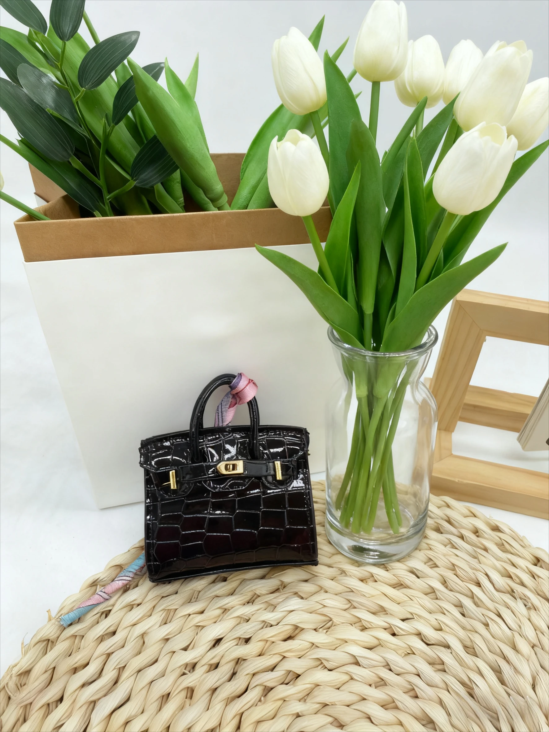 New mini shaped crocodile pattern small bag pendant accessory, cute earphone bag